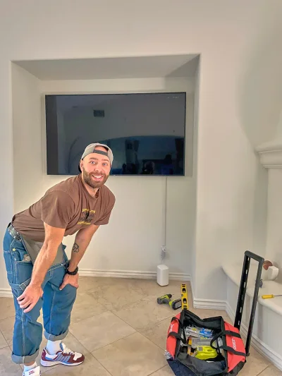 Hide Wires work hw22