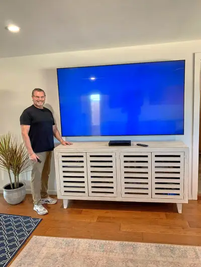 Hide Wires work hw23