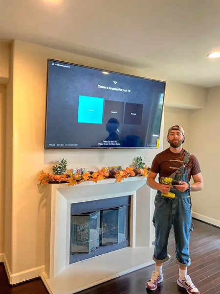 A completed TV Mount Master installation